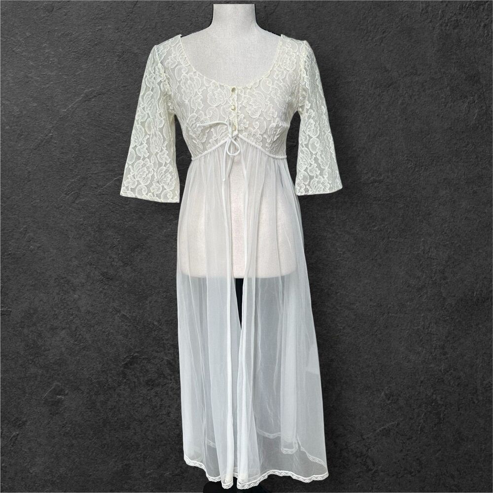 VTG 70s White Lace Sheer Robe Peignoir 3/4 Bell Sleeve Romantic Bridal Med